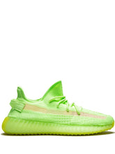 yeezy boost 350 v2 glow in dark