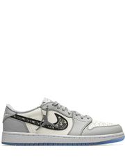 Nike Air Jordan retro 1 Low X Dior