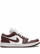 NIKE AIR JORDAN 1 LOW TEAM RED