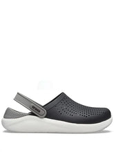 crocss literide black whit