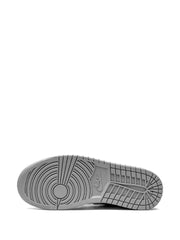 Nikee Air jordan 1 low shadow toe