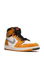 nikee Jordan retro 1 High Element Goretex Light Curry