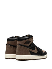 NIK.E AIR JORDAN RETRO 1 HIGH PALOMINO SEMI UA