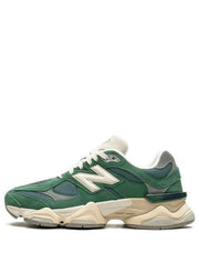 New Balance 9060 Nori green