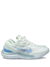 E air zoom vomero 15 white sky