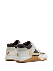 NIKE JUMPMAN JACK WHITE BROWN