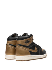 nikee air jordan 1 retro high og BLACK GOLD