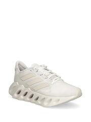 addidass switch fwd WHITE