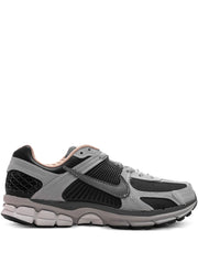 Nikee_zoom_vomero_5_dark_smoke_grey_vachetta