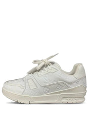 Louiis vuitton trainer sneaker white signature