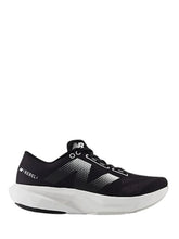 New balance sc elite v4 black