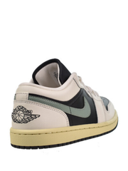 NIK_E Air JORDAN RETRO 1 LOW JADE SMOKE FIX