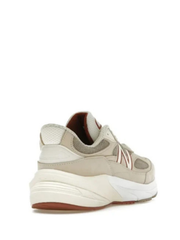 new balancee 990 Beige Loro Piana