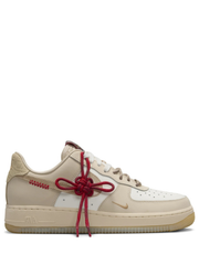 nikee airforce 1 low year of the snake for her