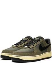NIKEE AIRFORCE 1 UNDEFEATED BALLISTIC