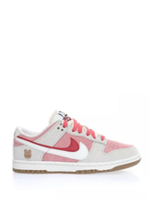 nikee sb dunk low 85 double swoosh pink rabbit for her
