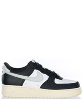 NIK.E AIRFORCE 1 LOW WHITE LIGHT SILVER COCONUT MILK BLACK
