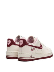 Nik ee Airforce 1 Low VALENTINE S DAY