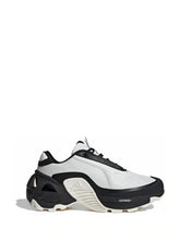 Adidass_wonder_runner white_black