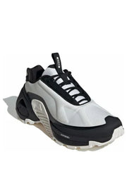 Adi_dass wonder runner White black