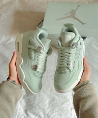 Air Jordan 4 Retro Abundance