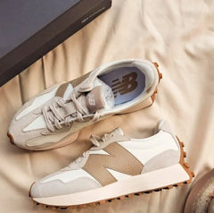 New Balance 327 Moonbeam Driftwood