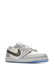 Nike Air Jordan retro 1 Low X Dior
