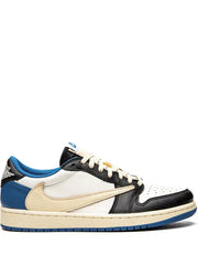 AIR JORDAN RETRO 1 TRAVIS SCOTT FRAGMENT