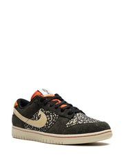 Nikee Sb dunk se low gone fishing