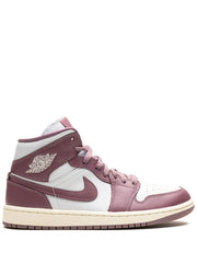 Nikee Air Jordan Retro 1 Pony Smokye 394