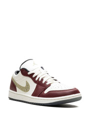 Nik ee Air Jordan 1 Low year of the dragon 2025 042