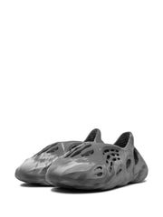 Adidass Yeezy Foam RNR MX Granite