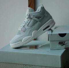Air Jordan 4 Retro Abundance