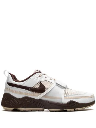 Nikee x Travis Scott Zoom Field Jaxx Light Chocolate