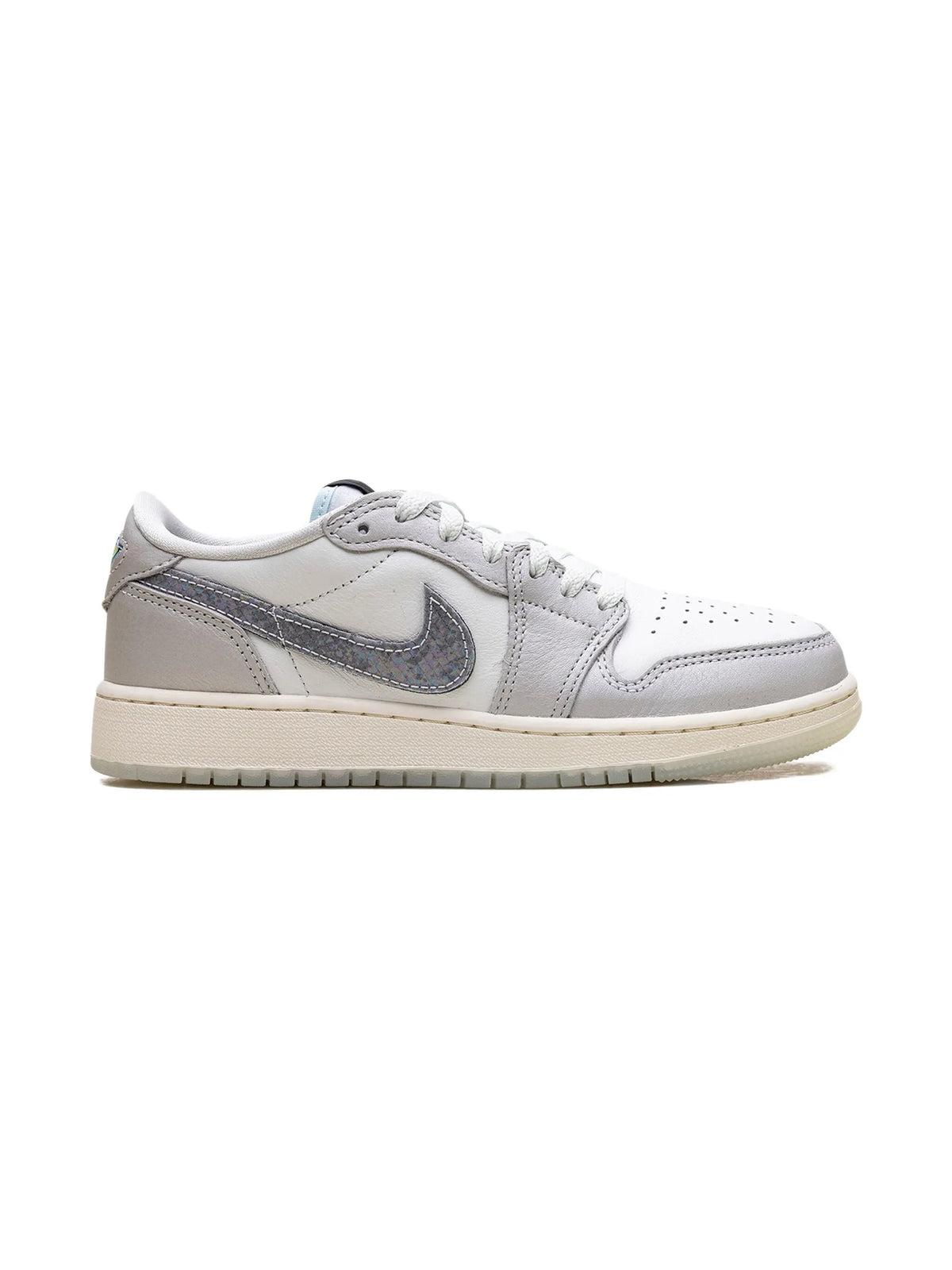 NIK.E AIR JORDAN 1 LOW YEAR OF THE SNAKE2025