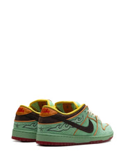Nikee SB Dunk Low QS Black Rodeo Tourmaline