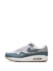 Nik.e airmax 1 swoosh low poly 224