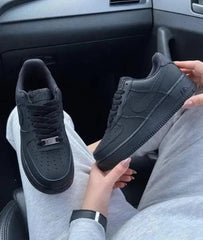 Nikee Airforce 1 black semi UA quality