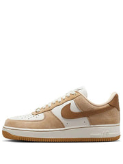 Nike Airforce 1 vachetta tan suede