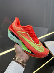 NIK_e Zoom Fly 6 Bright Crimson Orange Fix