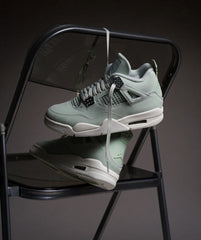 Air Jordan 4 Retro Abundance