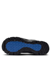Nikee Zoom Vomero Roam triple Black