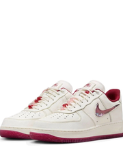 Nikee Air Force 1 Low Valentines Day