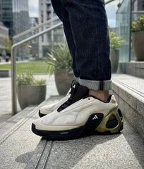 Adidas Wonder Runner Beige Black